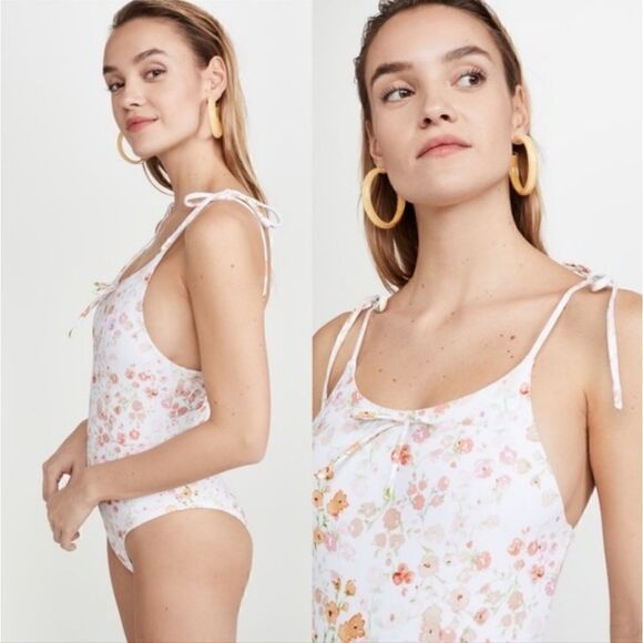 Charlie Holiday Oahu One Pumpkins Swimsuit In Pansy Floral Size Small NWT - Picture 2 of 9